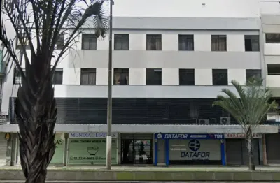 Apartamento para locação no centro de Juiz de Fora/MG, ideal para quem busca conforto, praticidade.