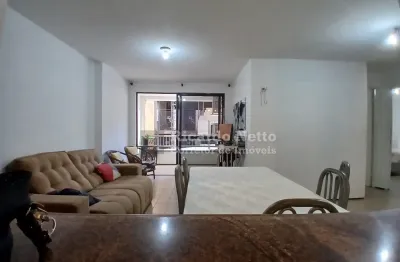 Apartamento de 75m²,  3 quartos (1 suíte), 2 banheiros, 1 vagas, no meireles, 1 quadra da beira mar.