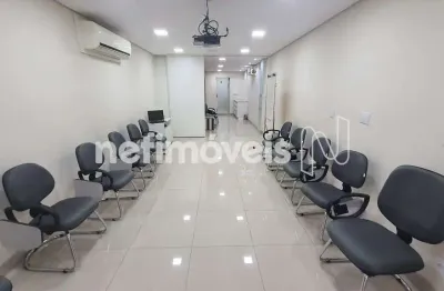 Ponto comercial para alugar na Rua Domingos Vieira, Santa Efigênia, Belo Horizonte