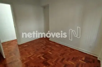 Apartamento com 3 quartos para alugar na Rua Caiubi, 474, Perdizes, São Paulo
