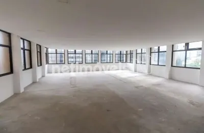 Sala comercial com 1 sala para alugar na Rua Pequetita, 145, Vila Olímpia, São Paulo