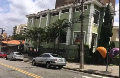 Prédio para alugar na Rua José Jannarelli, 710, Vila Progredior, São Paulo