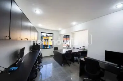 Sala comercial para alugar na Rua Andréa Paulinetti, Jardim das Acacias, São Paulo