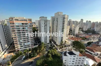 Aluga se studio de 37 m2 mobiliado no campo belorecém reformado/decorado pronto para morar