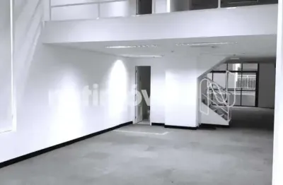 Conjunto comercial no brooklin com 167,36m2 | 4 vagas - r$ 11.000,00 a locação.