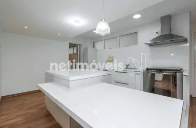 Apartamento com 3 quartos para alugar na Rua Tabapuã, Itaim Bibi, São Paulo