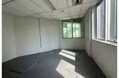 Sala comercial para alugar na Avenida Doutor Chucri Zaidan, 80, Vila Cordeiro, São Paulo
