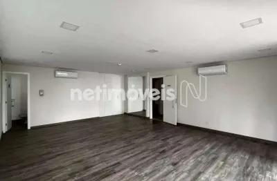 Conjunto comercial  LOCAÇÃO OU VENDA, com estrutura de piso VINÍLICO E PORCELANATO ,