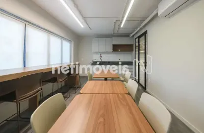 Prédio com 12 salas para alugar na Rua Doutor Mário Ferraz, Jardim Paulistano, São Paulo