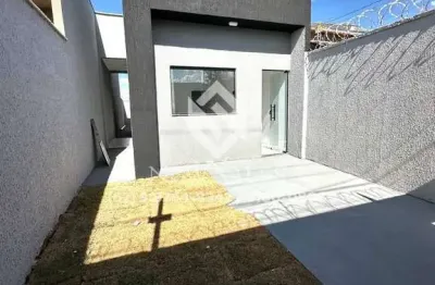 Casa 2q/suíte | banheiro social | espaço frente e fundos | buena vista