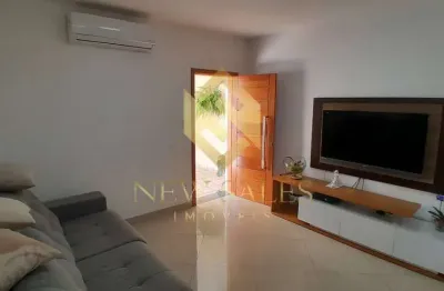 Sobrado-3 imóveis em 1 = casa principal + 1 apto + 6 sala escritório-centro