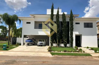 Sobrado- 3 suítes, 400m², 6 vagas de garagem- residencial granville