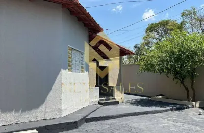 Casa- 2 quartos, 2 vagas, 195m²- setor monte azul- senador canedo