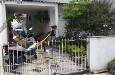 Linda casa com 2 dorms e edícula no canto do forte! - cód: act2238