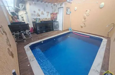 Casa com piscina, 2 dorms, caiçara, praia grande! - act2439