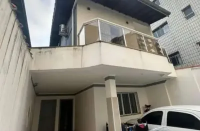 Sobrado 3 suítes à 80 mts do mar no caiçara!! oportunidade!!