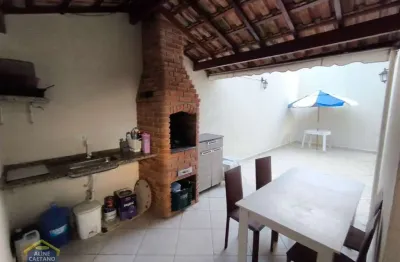 Sobrado de condomínio - última casa com quintal privativo!! 2 dorms!!