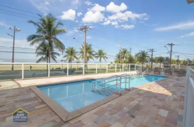 Apartamento com 2 doms em prédio frente mar - vista lateral para o mar!