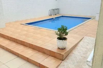 Casa de condomínio com churrasqueira e piscina no maracanã! - cód: act3369