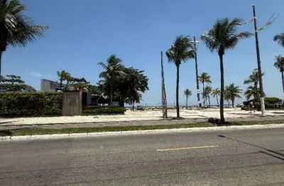 Prédio frente mar no canto - apto 01 dorm por 250 mil