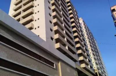 Baixou o preço!! 2 suítes em prédio frente mar com vista para o mar em andar alto!