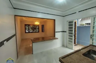 Linda casa reformada com 2 dorms  - churrasqueira a carvão e financia!