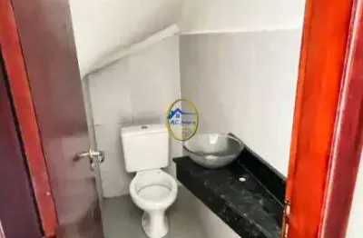 Lindo sobrado de condomínio  - 2 dorms 2 wc's 1 vaga!! lado praia!!