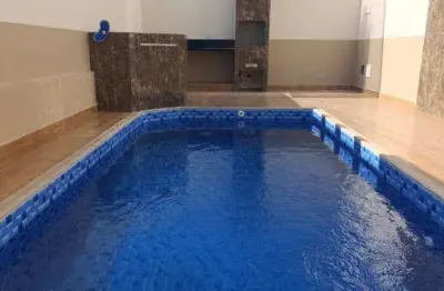Lindo sobrado de condomínio triplex com 2 dorms e parcela direto!  lado praia!!