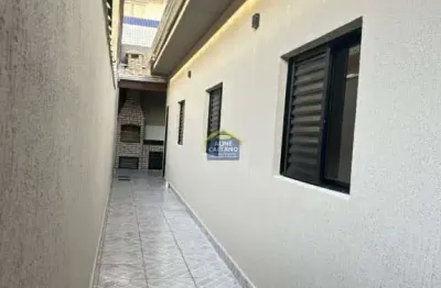 Oportunidade casa 3 dormitorios  reformada individual na guilhermina por apenas r$ 650.000,00