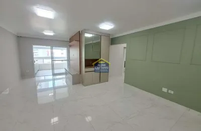 Apartamento de alto padrão com 3 suítes na guilhermina – vista para o mar