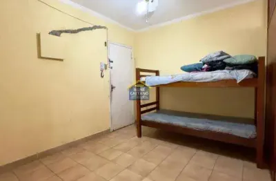 Maravilhoso kitinete térreo à venda no campo da aviação - 250mts da praia!