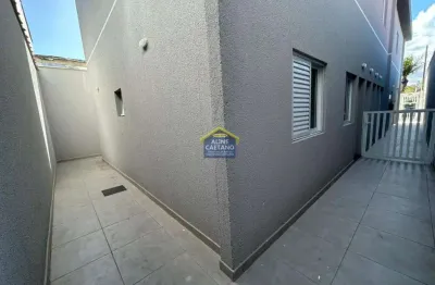 Última casa do condomínio com quintal - 2 dorms e financia! zona 3!