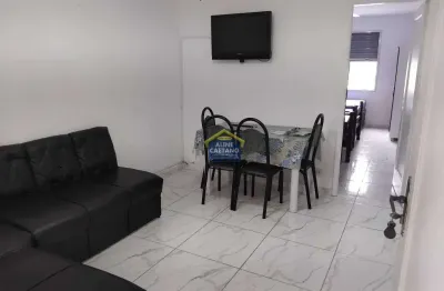 Final de ano coladinho do mar - 1 dormitório 1 quadra da praia na tupi