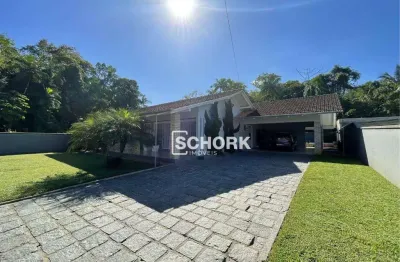 Casa com 3 dormitórios à venda, 224 m² por r$ 1.100.000,00 - centro - pomerode/sc