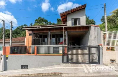 Casa com 3 dormitórios à venda, 200 m² por r$ 785.000,00 - itoupavazinha - blumenau/sc