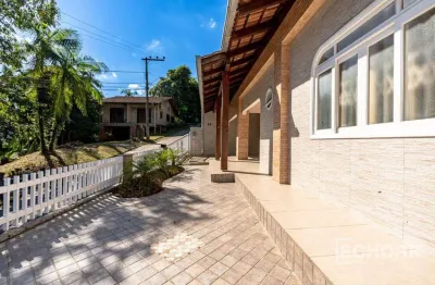 Casa com 3 dormitórios à venda, 390 m² por r$ 650.000,00 - garcia - blumenau/sc