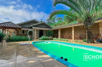 Casa com 4 dormitórios para alugar, 300 m² por r$ 4.900,00/mês - vila itoupava - blumenau/sc