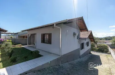 Casa com 3 dormitórios à venda, 141 m² por r$ 735.000,00 - fortaleza - blumenau/sc