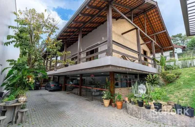 Casa com 3 dormitórios à venda, 383 m² por r$ 1.699.000,00 - escola agrícola - blumenau/sc