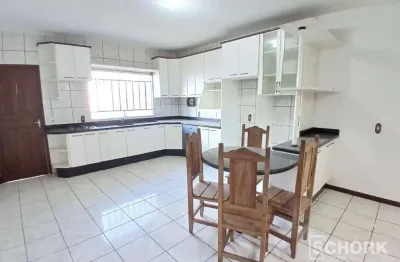 Casa com 4 dormitórios para alugar, 220 m² por r$ 2.500,00/mês - asilo - blumenau/sc