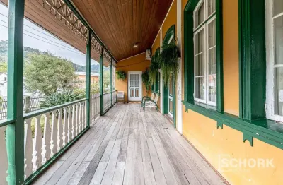 Casa com 5 dormitórios à venda, 303 m² por r$ 1.500.000,00 - ribeirão fresco - blumenau/sc