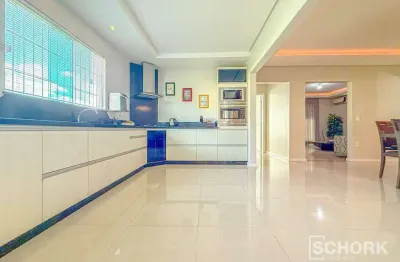 Casa com 3 dormitórios à venda, 236 m² por r$ 1.790.000,00 - salto do norte - blumenau/sc