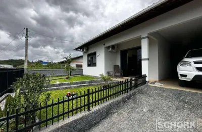 Casa com 2 dormitórios à venda, 142 m² por r$ 750.000,00 - itoupava central - blumenau/sc