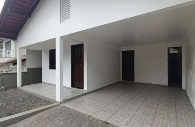 Casa com 2 dormitórios para alugar, 87 m² por r$ 1.500,00/mês - vila itoupava - blumenau/sc