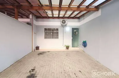 Sobrado com 2 dormitórios para alugar, 62 m² por r$ 2.547,21/mês - itoupava central - blumenau/sc