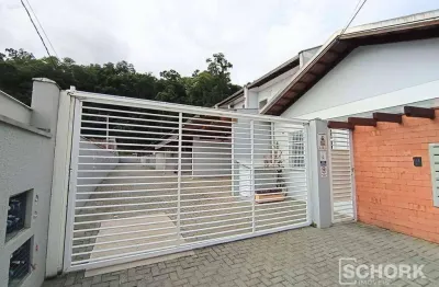 Sobrado com 2 dormitórios para alugar, 62 m² por R$ 2.247,21/mês - Itoupava Central - Blumenau/SC