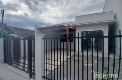 Casa com 2 dormitórios à venda, 73 m² por R$ 450.000,00 - Quintino - Timbó/SC
