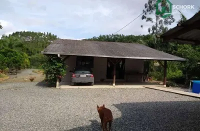 Sítio com 3 dormitórios à venda, 43700 m² por R$ 800.000,00 - Zona Rural - Massaranduba/SC