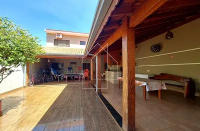 Casa com 3 quartos à venda na Rua Delmiro Tibali, Centro, Dumont