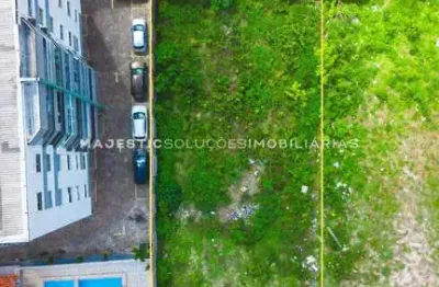 Vendo um terreno a 1 quadra da av. são luís rei de frança, próximo ao incra turu